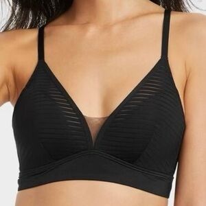 Auden Lightly Lined Bralette. Black. M (34C, 34D, 36B, 36C). NWT